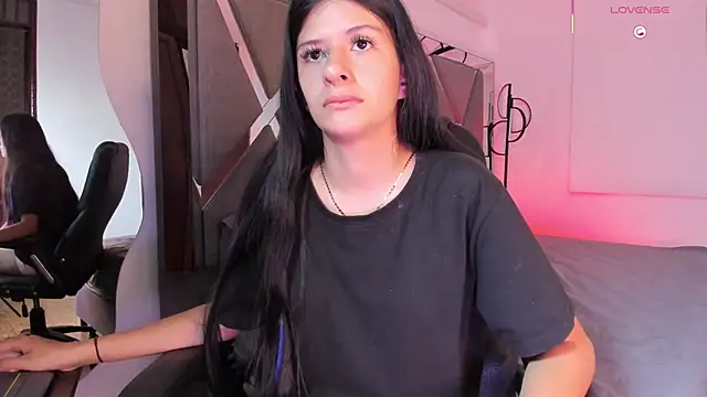 ZafiraNavarro online show from December 21, 11:56 pm