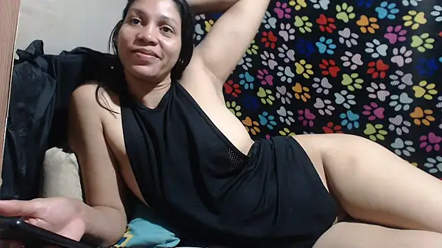 ELIZABET2- online show from May 3, 12:05 am