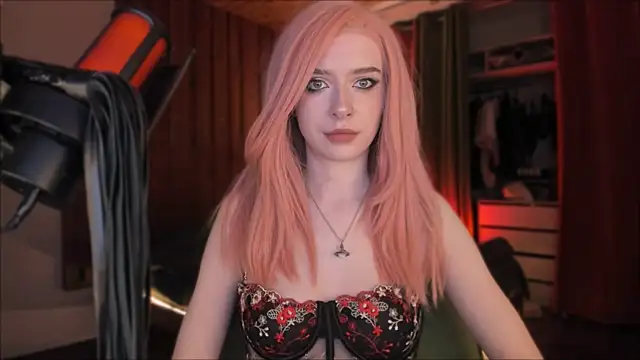 Mistress Iris online show from November 29, 4:21 pm