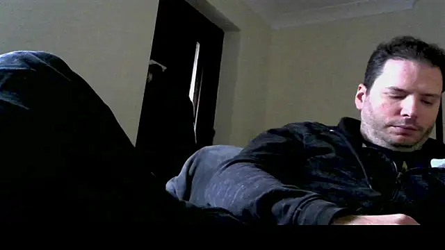 Snapshot of Piedisetosi chatting on November 27, 11:01 am Piedisetosi online show from November 27, 11:01 am