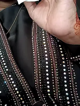 Snapshot of Sexy-Disha-42 chatting on November 28, 7:33 am Sexy-Disha-42 online show from November 28, 7:33 am