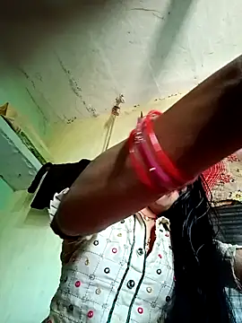 Snapshot of Janki_cute chatting on February 9, 6:06 am Janki cute online show from February 9, 6:06 am