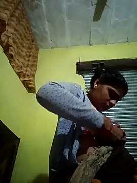 Snapshot of Janki_cute chatting on February 12, 3:51 pm Janki cute online show from February 12, 3:51 pm