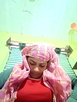 Snapshot of Janki_cute chatting on April 6, 8:15 am Janki cute online show from April 6, 8:15 am