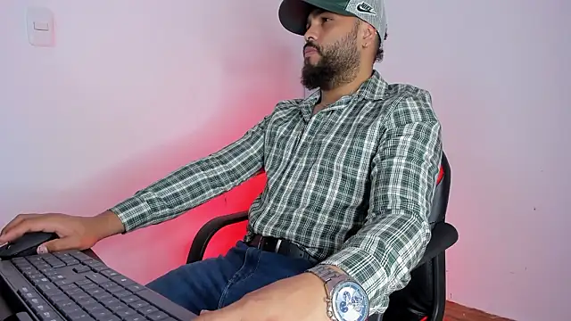 Harrishairy online show from February 1, 3:38 am