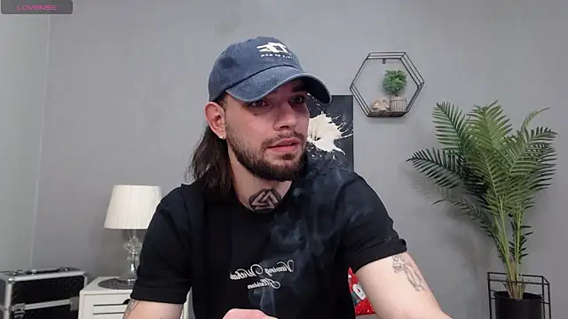 KaneHunter online show from February 26, 9:25 pm