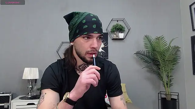 KaneHunter online show from March 15, 8:48 pm