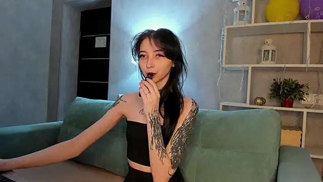 Ellen Hops online show from March 2, 9:05 am