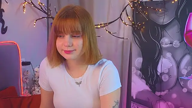 AsiaBritney online show from November 29, 8:28 am