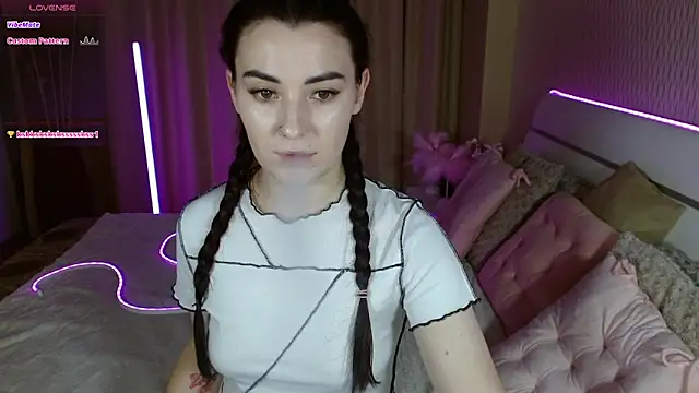 AdeleCutie online show from December 2, 12:16 am