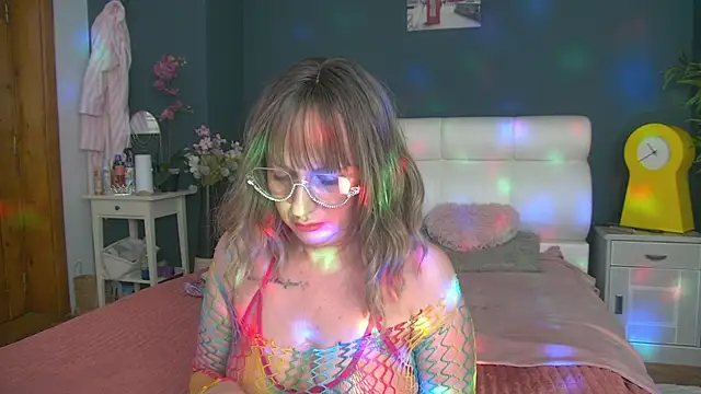 Cougar Milff online show from April 30, 2:01 pm