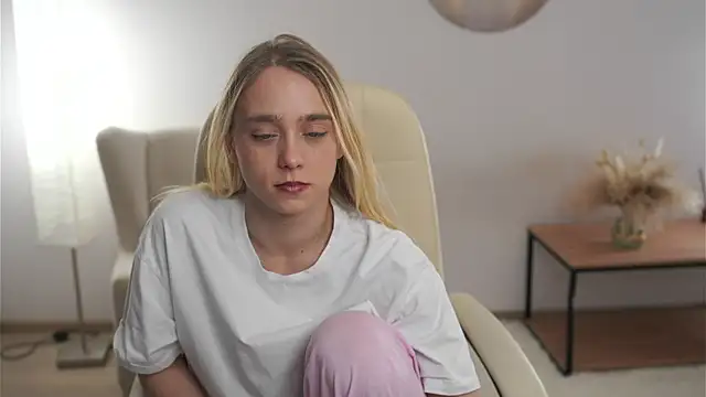 SharleneTaymon online show from November 27, 9:00 am