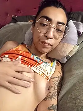 Yani-14 online show from February 17, 4:31 am