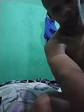 Snapshot of Apolo696 chatting on November 30, 7:01 am Apolo696 online show from November 30, 7:01 am