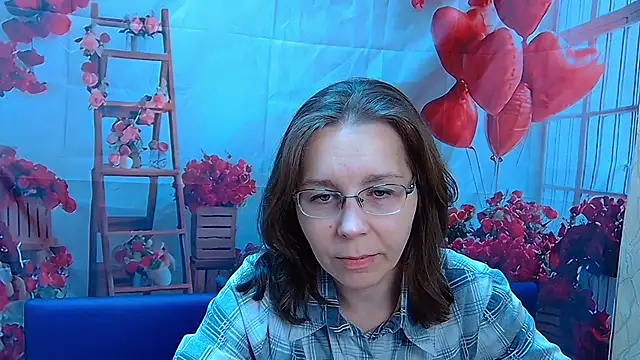 DaisyEdit online show from February 8, 6:17 am