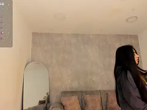 miacoopersx  online show from December 4, 12:47 pm