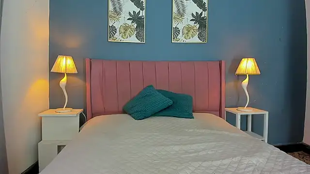 joss shellby online show from April 10, 4:23 pm