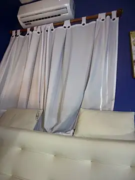 ZoeyFierce online show from March 7, 1:08 pm