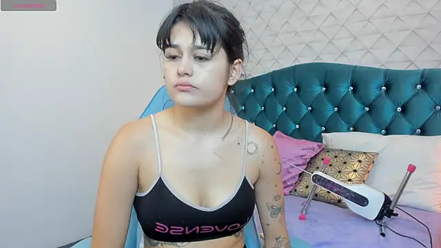 Snapshot of Valery_jame chatting on June 26, 8:02 pm Valery jame online show from June 26, 8:02 pm