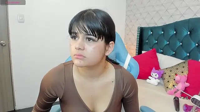 Snapshot of Valery_jame chatting on July 25, 3:20 pm Valery jame online show from July 25, 3:20 pm