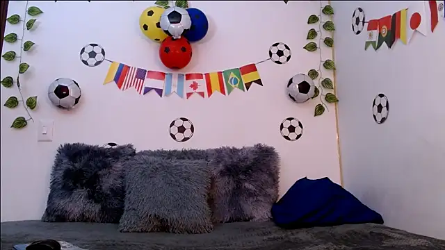 MarillynMorgan online show from July 22, 3:26 pm