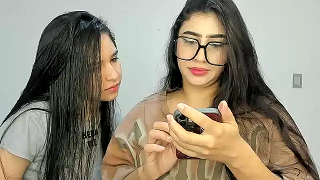 ROUS SWEET  online show from December 19, 3:19 pm