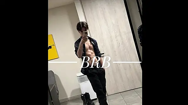 SaccharineSin online show from November 27, 1:35 pm