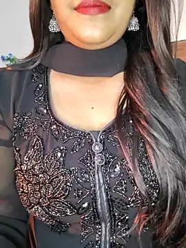 Snapshot of Muskan4156 chatting on May 2, 9:47 am Muskan4156 online show from May 2, 9:47 am