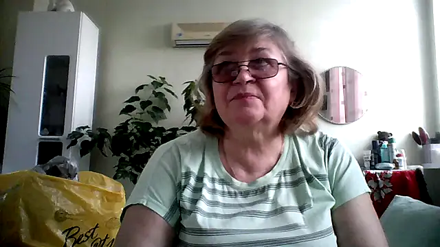 Snapshot of rekelme chatting on February 28, 2:09 pm rekelme online show from February 28, 2:09 pm