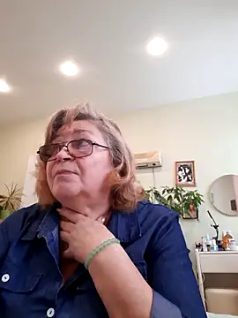 Snapshot of rekelme chatting on March 4, 9:29 am rekelme online show from March 4, 9:29 am