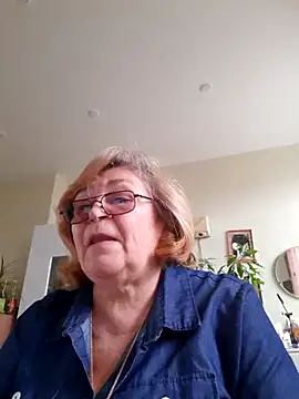 Snapshot of rekelme chatting on March 21, 12:17 pm rekelme online show from March 21, 12:17 pm