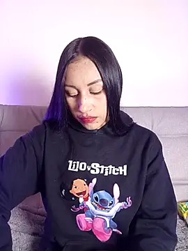 Taylor  Swiftt online show from March 10, 1:21 am