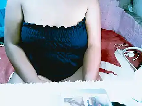 FlorMoreno Palangga online show from December 4, 9:40 am