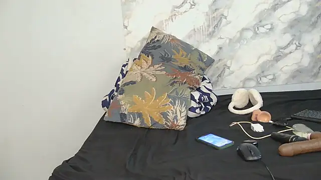 SexyZuluBarbie online show from June 17, 10:39 am