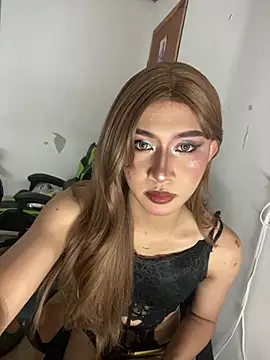 asiantwink0000 online show from April 25, 3:09 am