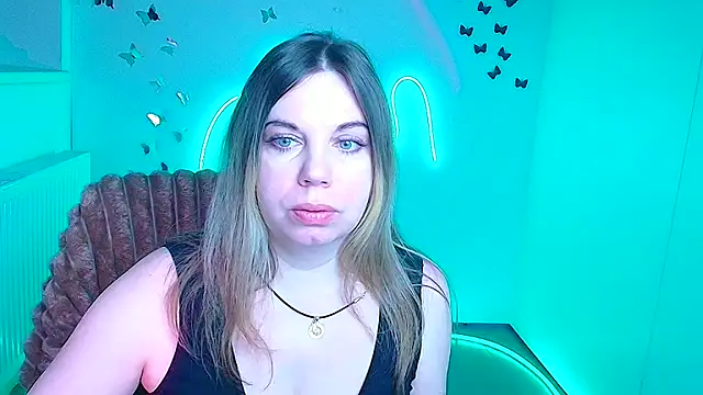 Amanda Swannn online show from February 22, 6:57 am