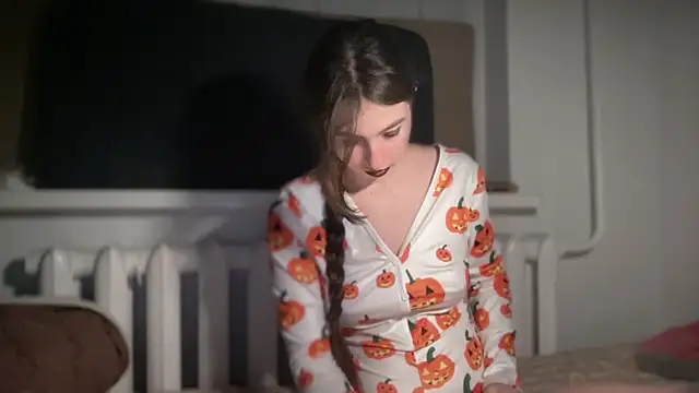 Aphr0ditee online show from March 12, 6:14 pm