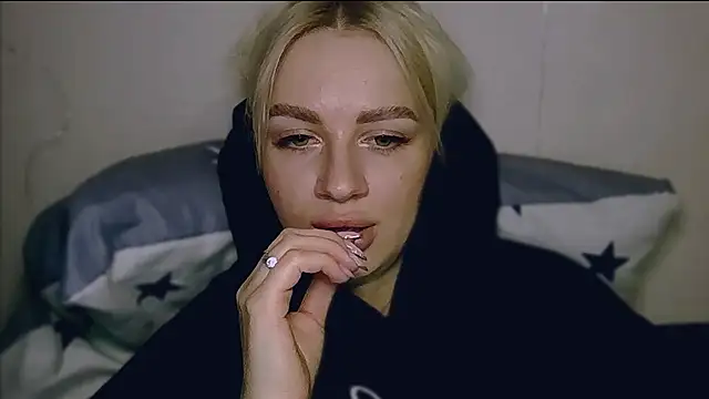 Whitehex666 online show from March 17, 5:27 pm