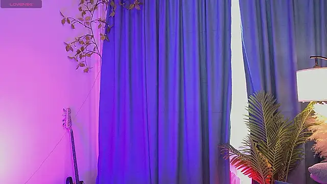 Jennifer Wiliams online show from March 4, 12:33 pm