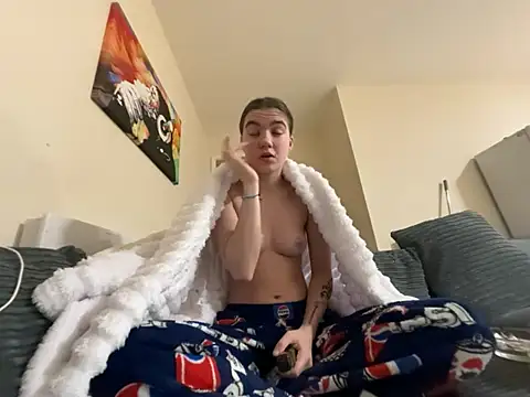 Snapshot of lucyx_xx chatting on February 15, 8:38 pm lucyx xx online show from February 15, 8:38 pm