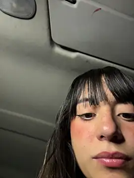 Mia fiire online show from January 8, 1:52 am