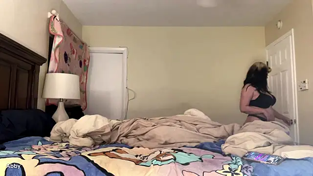 Ithinkitsabby online show from February 9, 2:37 am