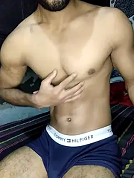 Fitboy07 online show from May 1, 9:30 pm