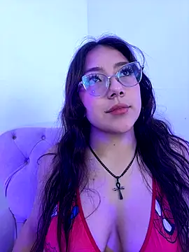 Dafne se online show from December 4, 1:26 am