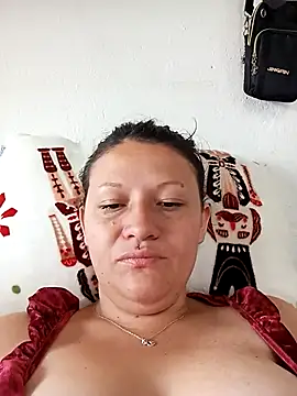 Kattiia1 online show from December 1, 6:35 pm