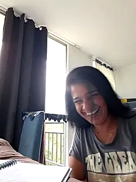 sweetCatallina online show from March 9, 1:59 pm