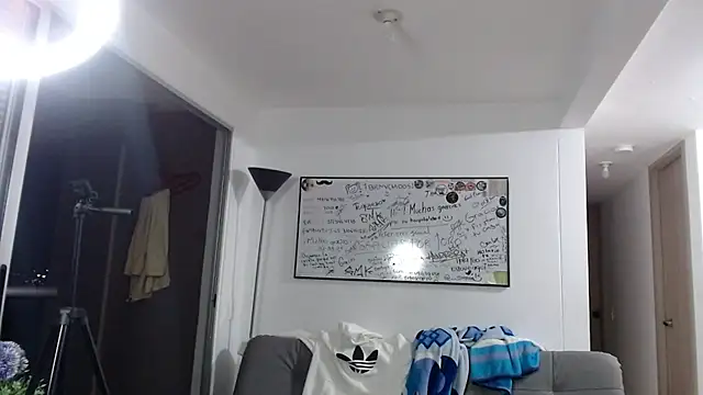 katy charlot online show from November 29, 2:36 am