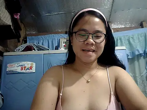 xxdreamgirl69 online show from July 10, 11:07 pm