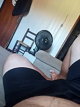 Tenenterodrigo online show from December 4, 4:48 pm