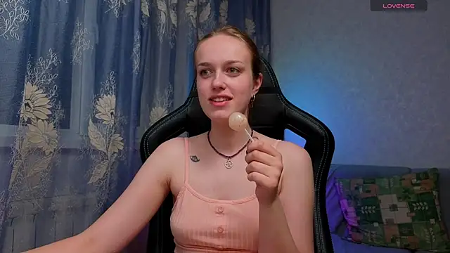 evalusion online show from June 17, 6:09 pm
